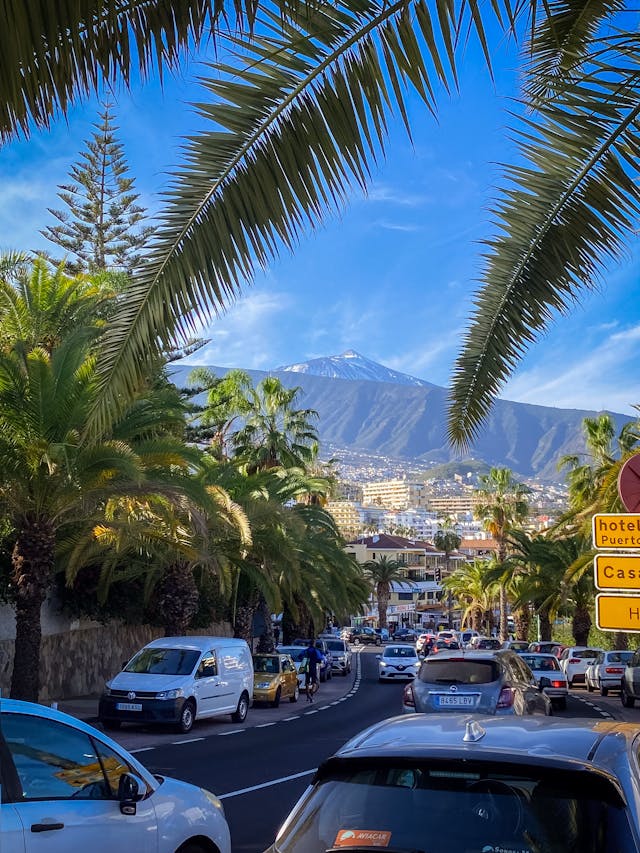 How Holiday Traffic Contributes to More Collisions